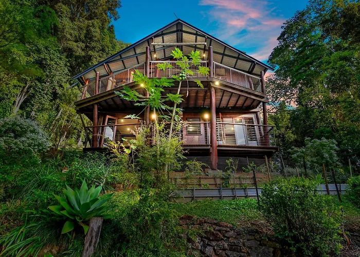 Pole Home In Paradise At Kuranda