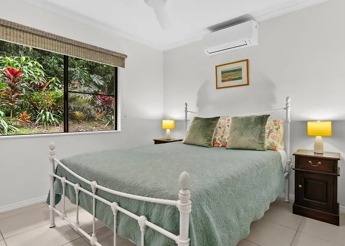 Honeybee House Cottage In The Rainforest